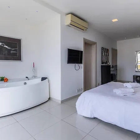 公寓 Unique Penthouse With Private Pool & Sea View *